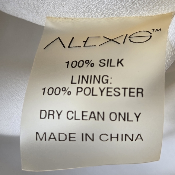 Alexis 100% Silk Cream Ruffle V-Neck Women's Long Sleeve Libbie Blouse Top Small - Picture 7 of 11